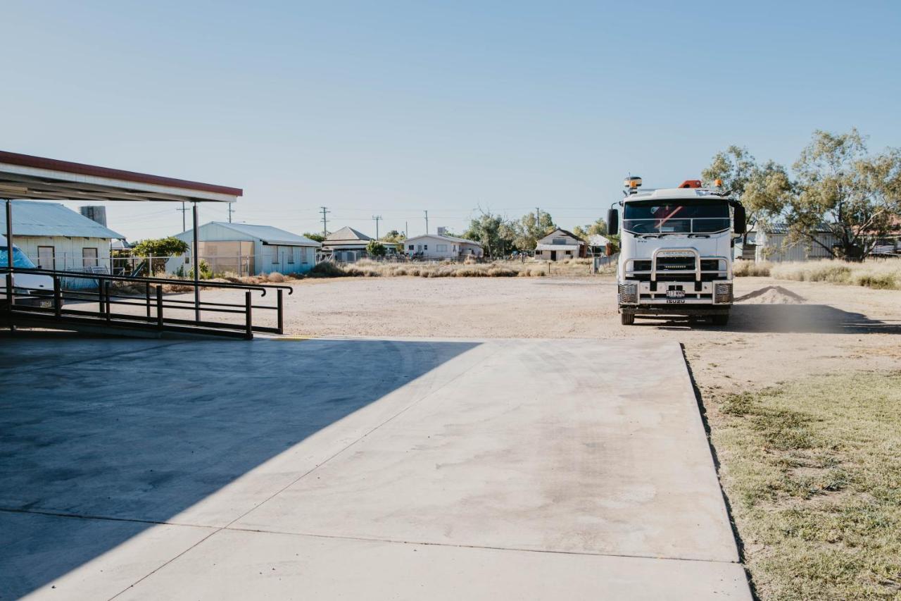 Winton Outback Motel Exterior foto